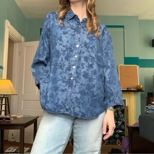 Allison Daley Petite PL Women’s Jean Blue Floral Button Down Shirt Collar